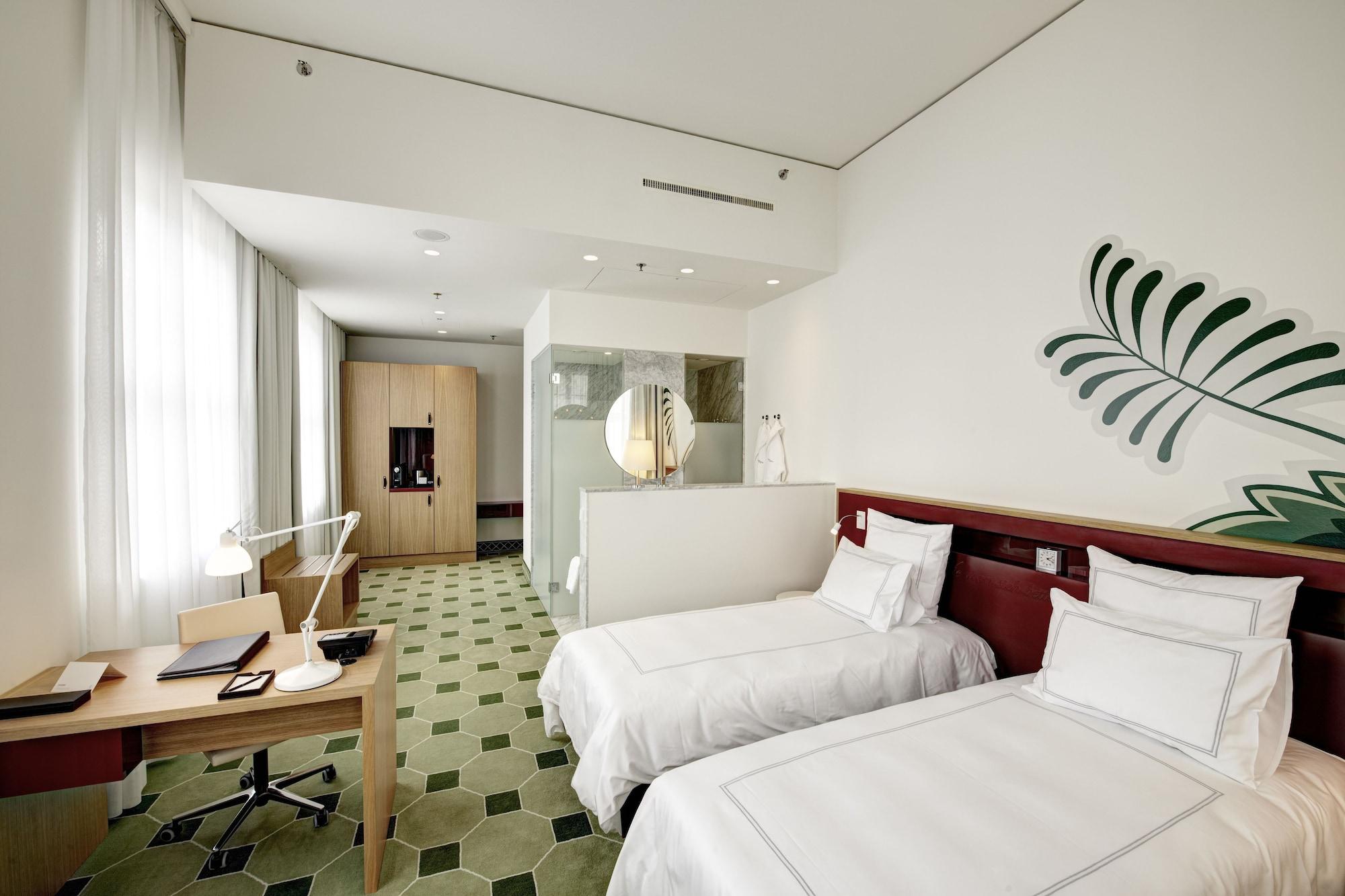 Hyperion Hotel Dresden Am Schloss Exterior foto A room at the hotel